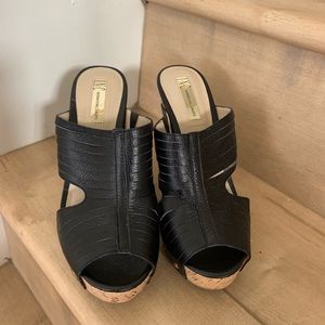 NWT  I.N.C. International. Leather Black Shoes.